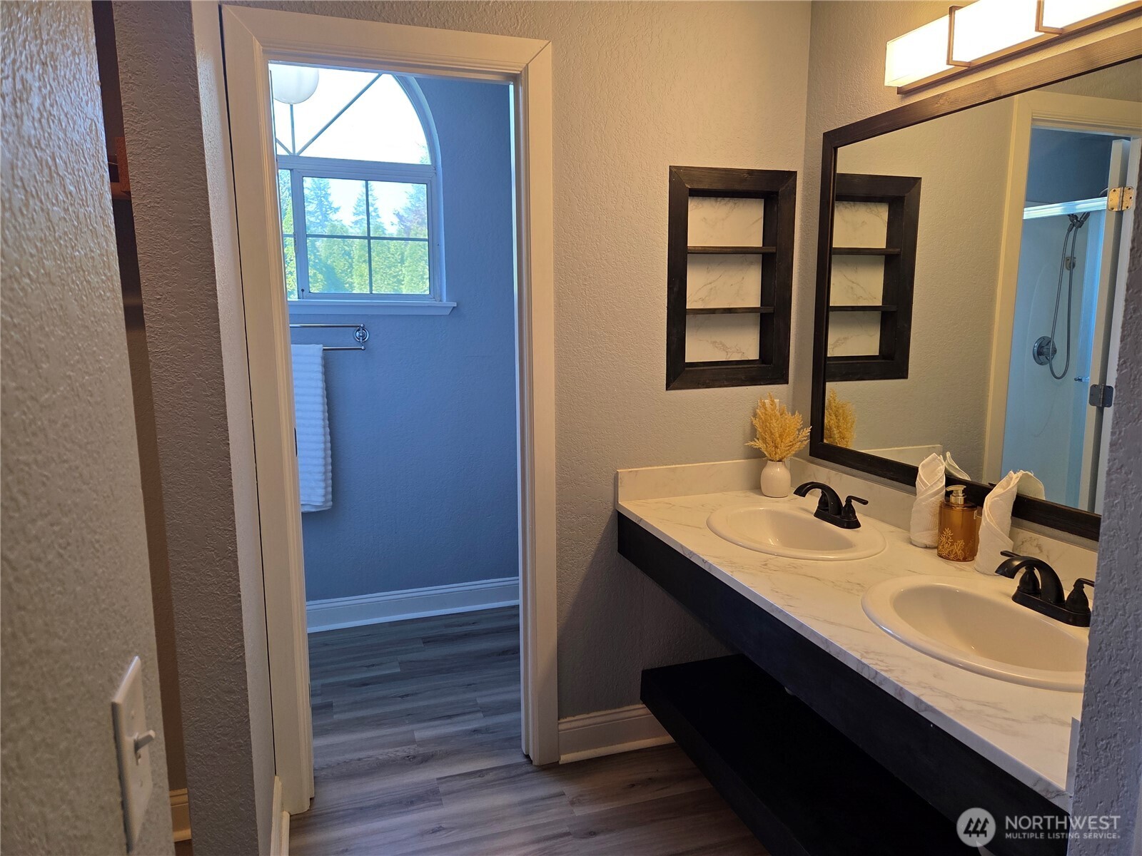 8410 162nd Street Ct Property Photo 13