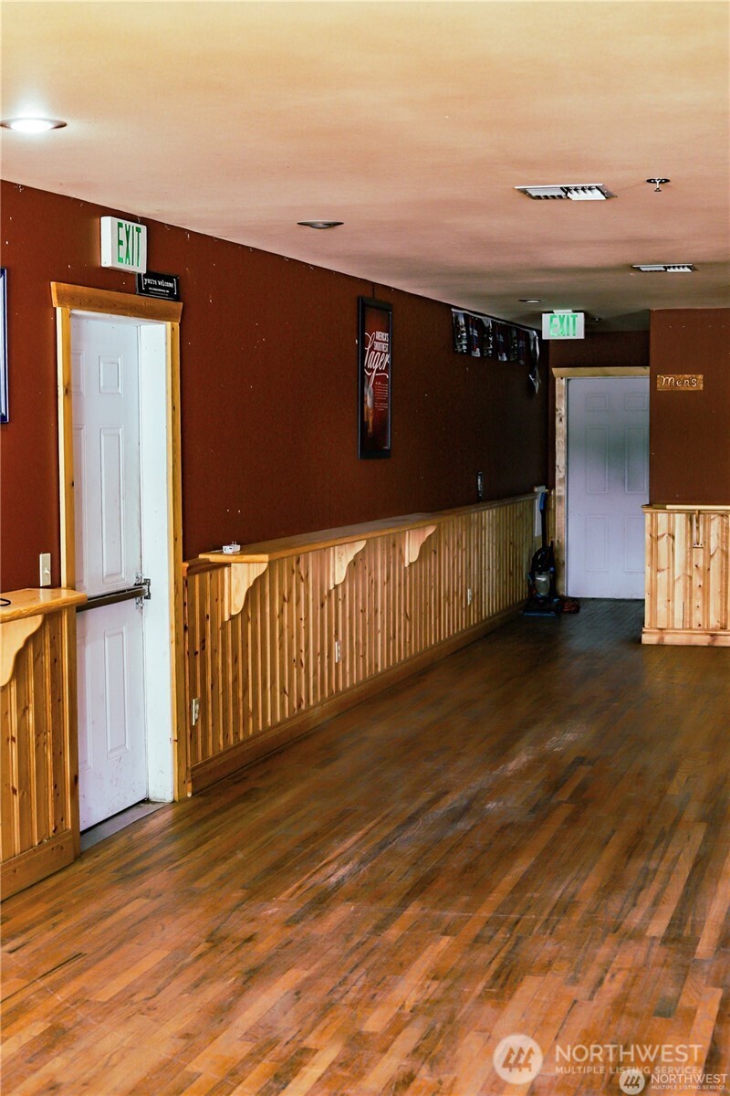 22 Palmer Ave Property Photo 21