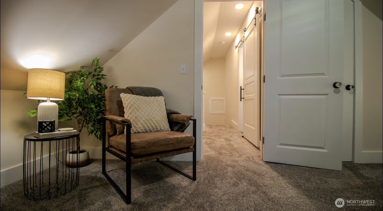 402 Burleigh Property Photo 25