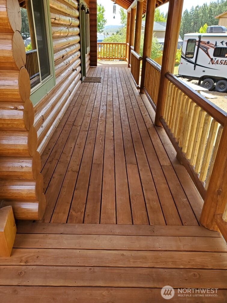 351 Ridge Loop Drive Property Photo 6