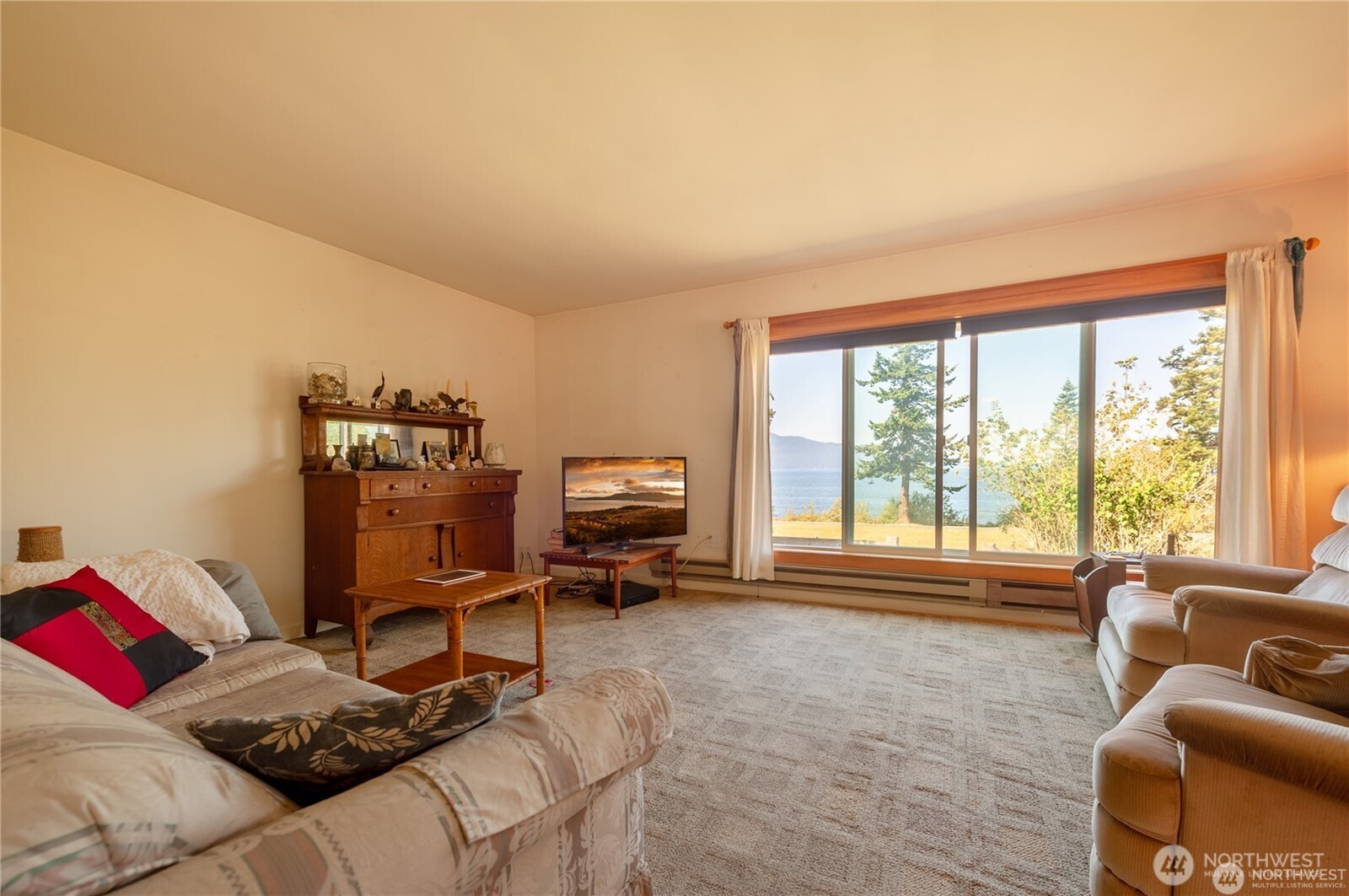 2383 W Shore Drive Property Photo 17