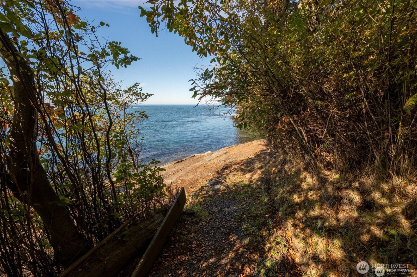 2383 W Shore Drive Property Photo 26