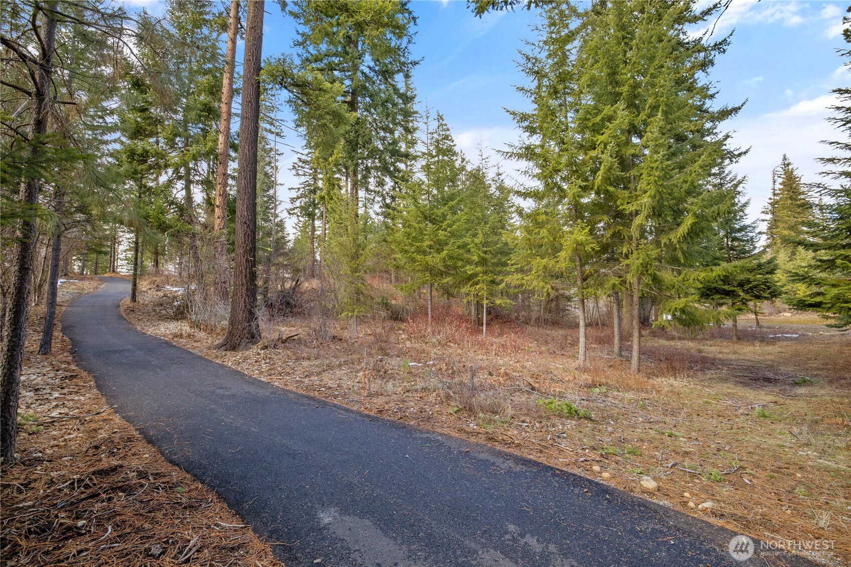 11 Red Sky Way Property Photo 10