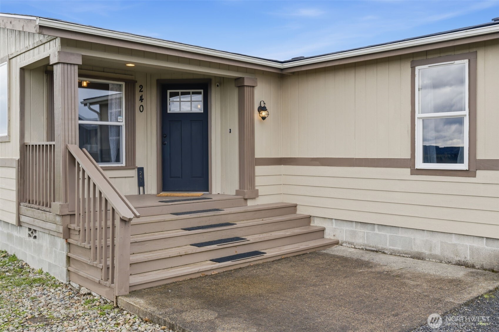 240 Rakoz Road Property Photo 4