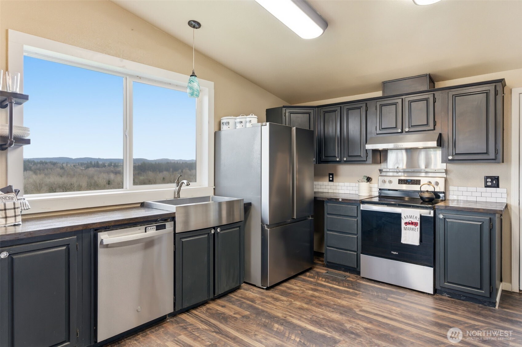 240 Rakoz Road Property Photo 7