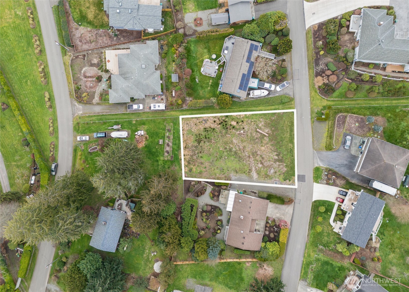 24700 Taree Boulevard Property Photo 4