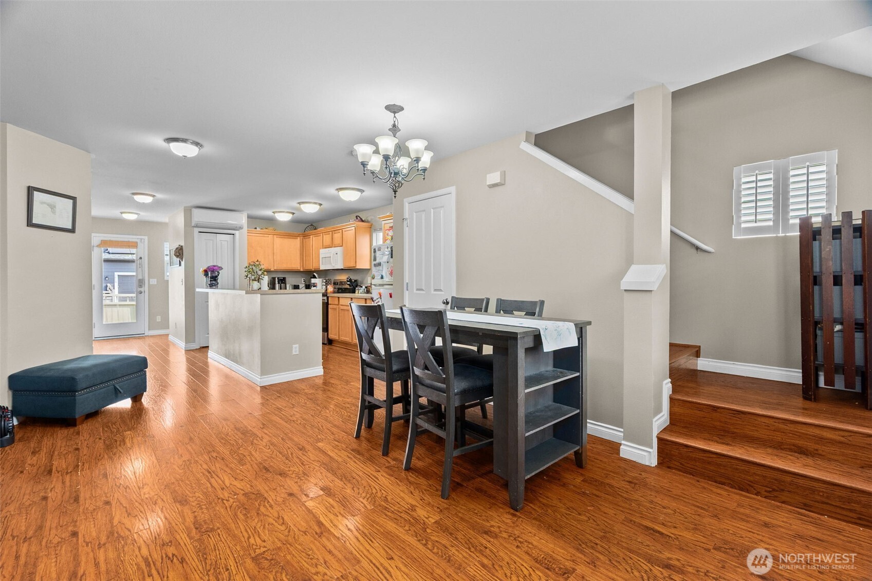 5823 Pennsylvania Street Property Photo 4