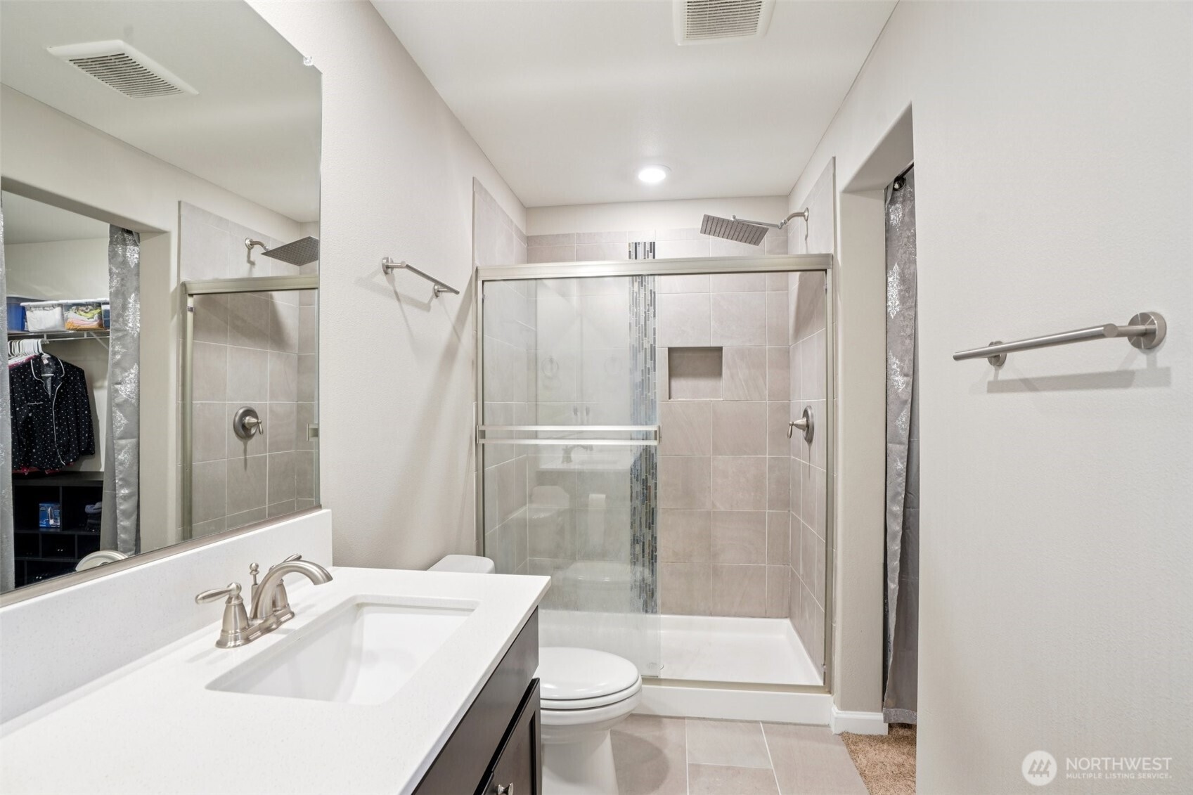 15420 Ne 70th Street Property Photo 19