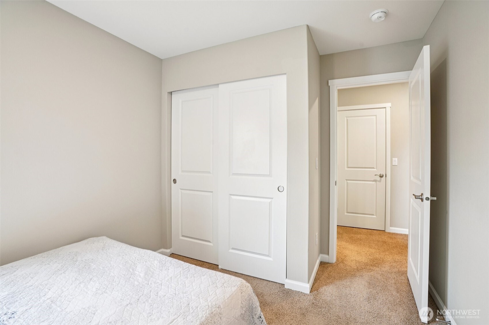15420 Ne 70th Street Property Photo 27