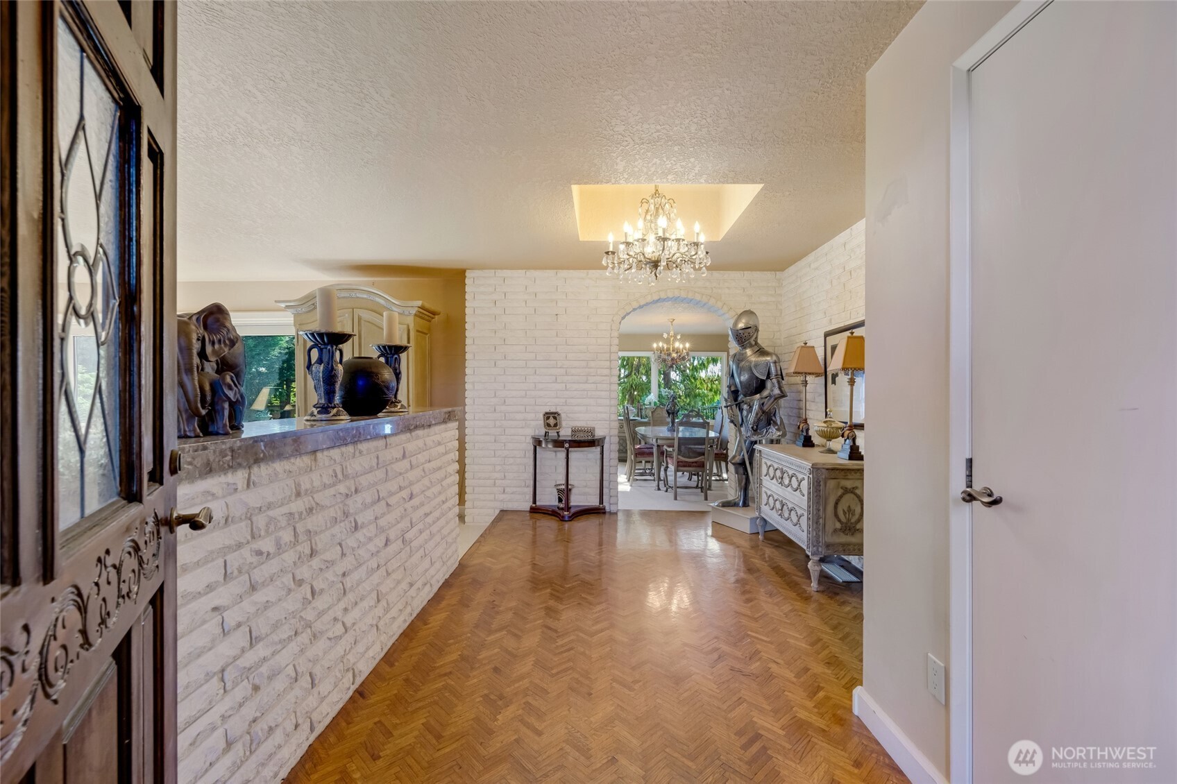 416 Alverson Boulevard Property Photo 8
