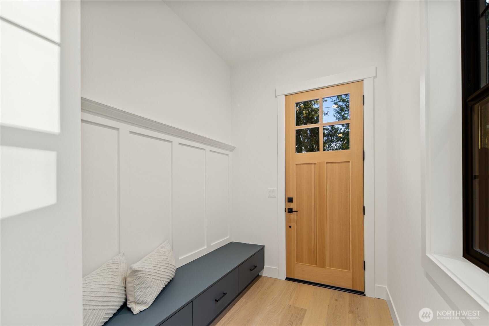 16654 Ne 12th Street Property Photo 4