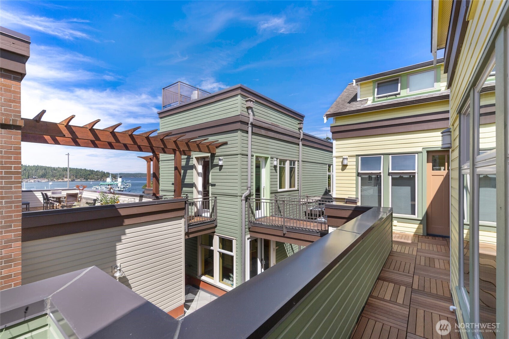 232 A Street R4 Property Photo 4