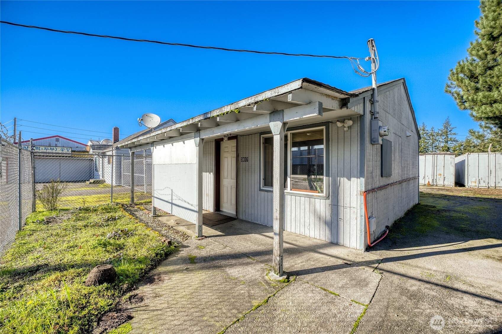 3817 3819 94th Street Property Photo 28