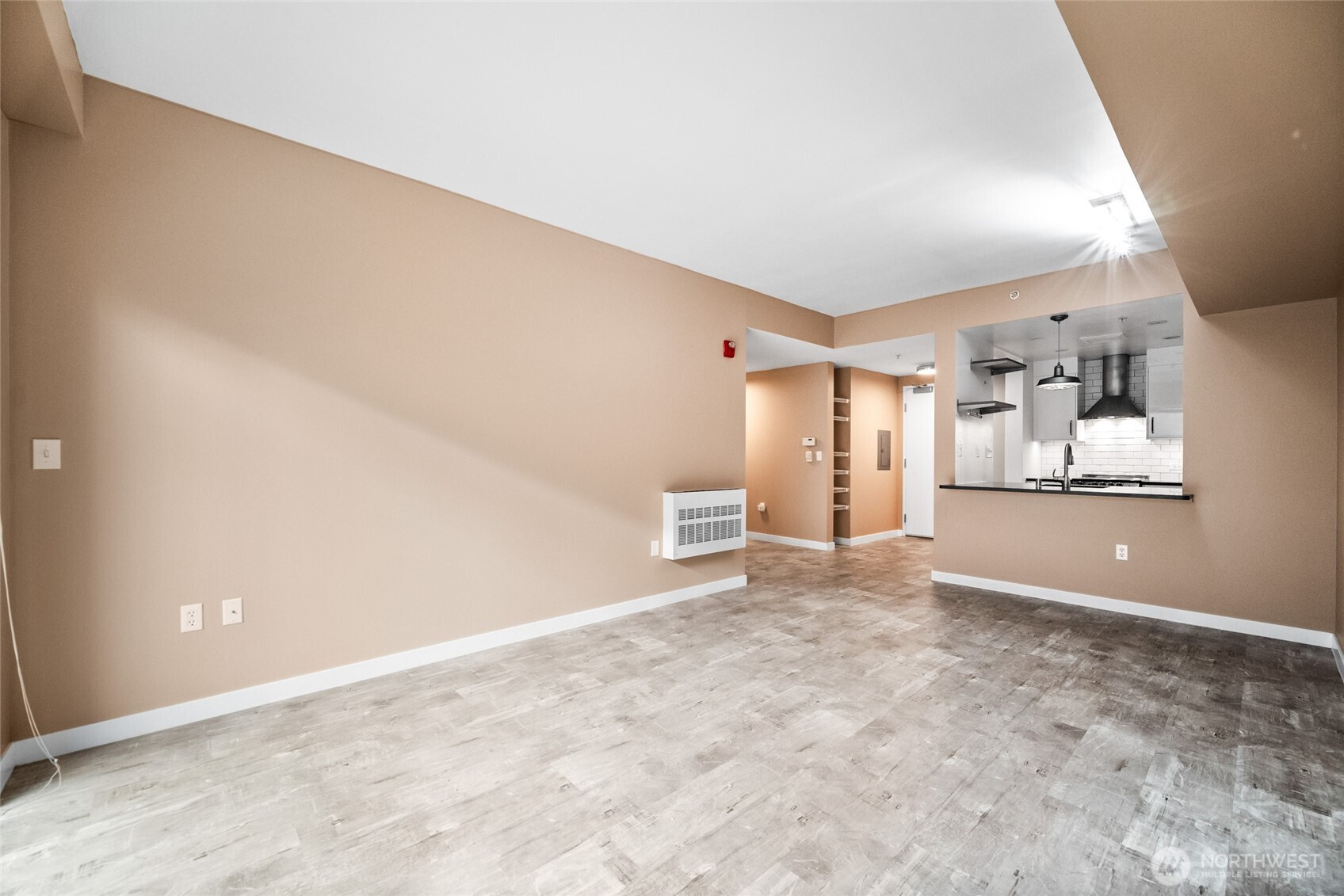 701 Columbia Street 415 Property Photo 5