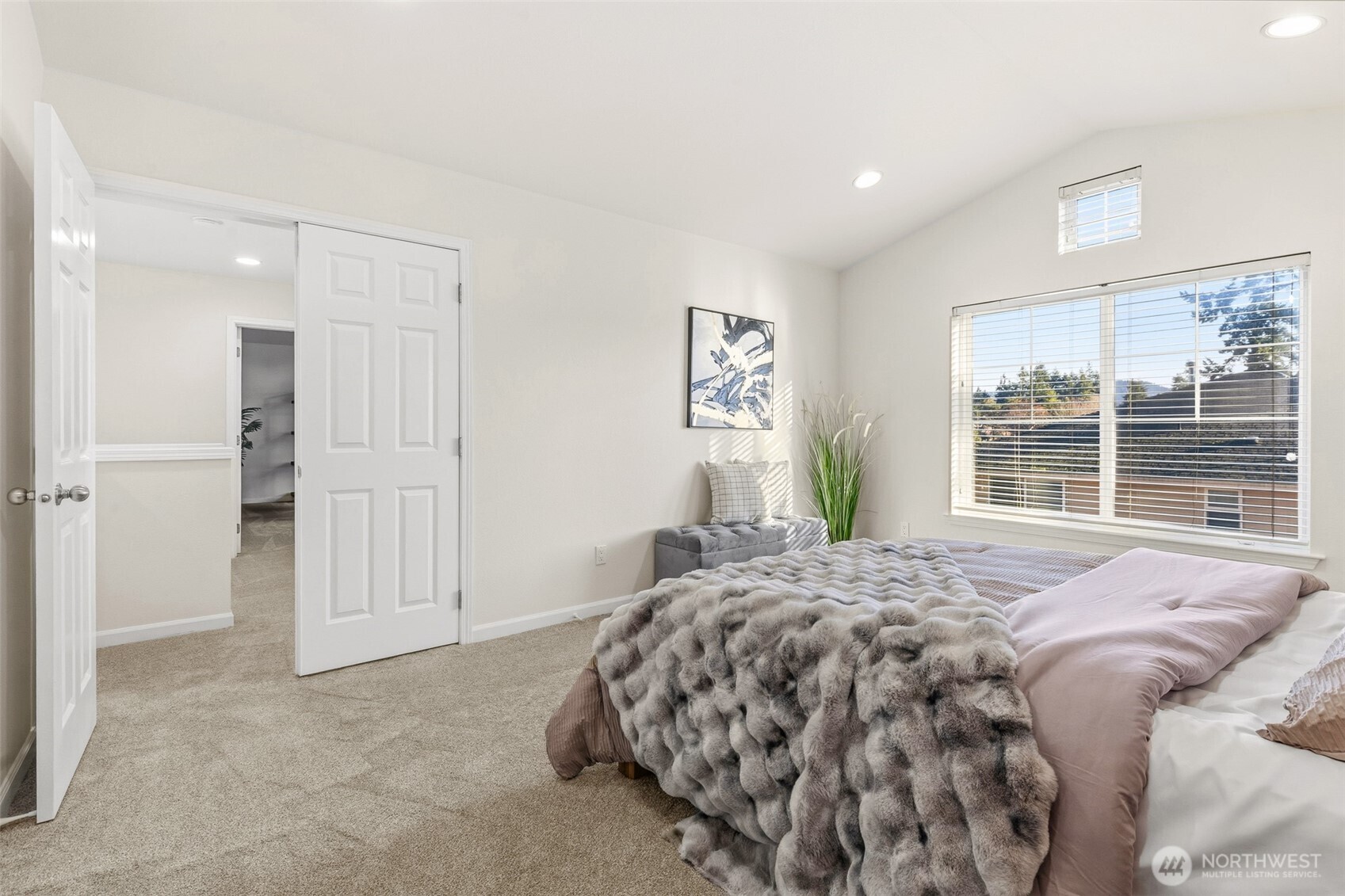 2017 Ne 24th Place Property Photo 23