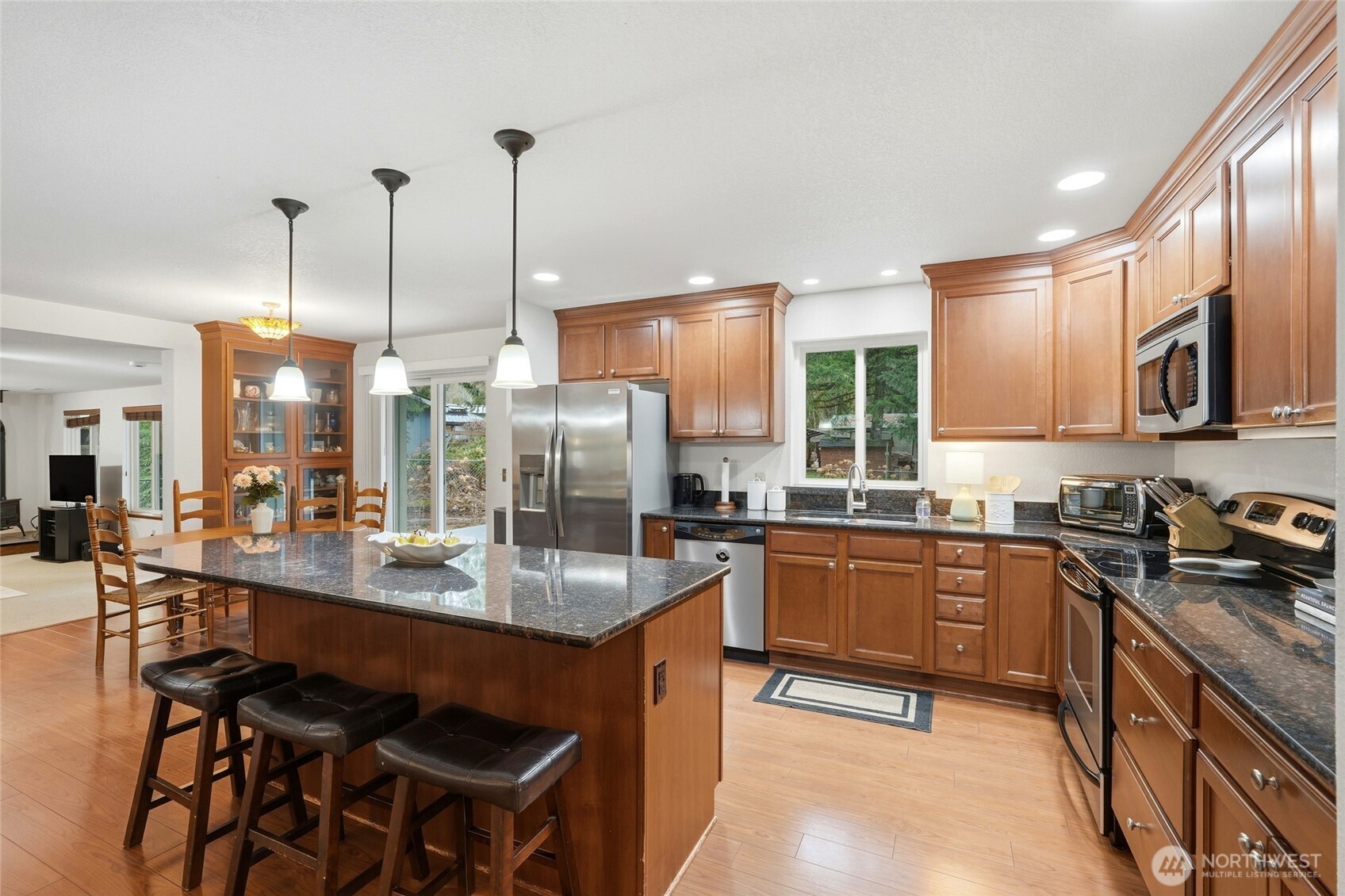 16008 Mink Road Property Photo 11