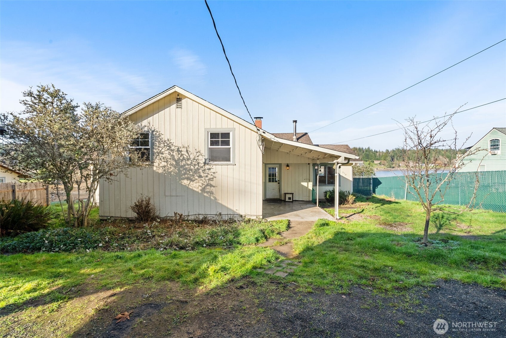 370 Se Whitecap Alley Property Photo 3