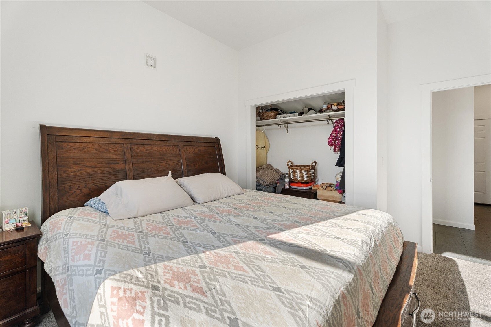 1038 Crest Loop Property Photo 19
