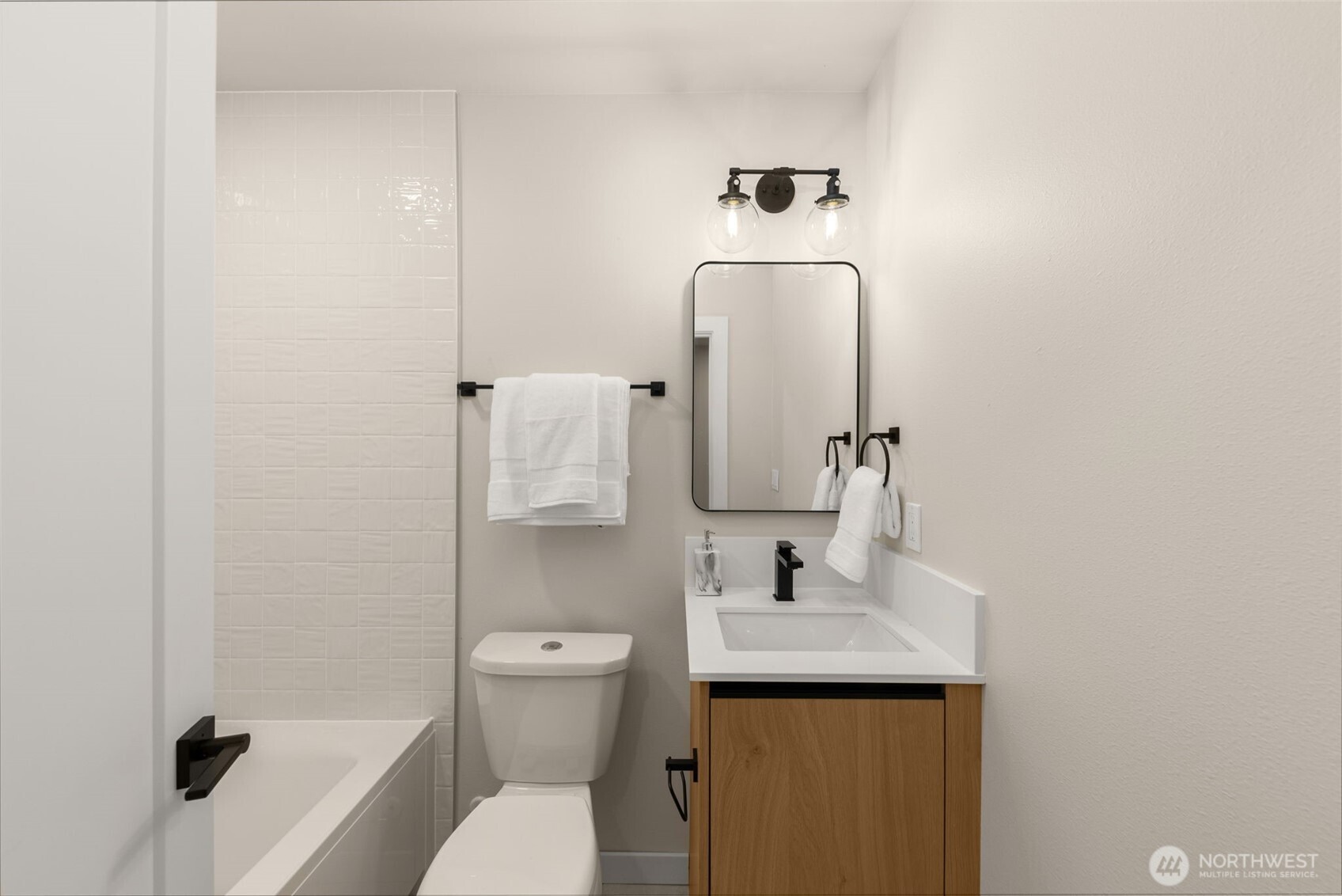 1123 C 10th Avenue Property Photo 17