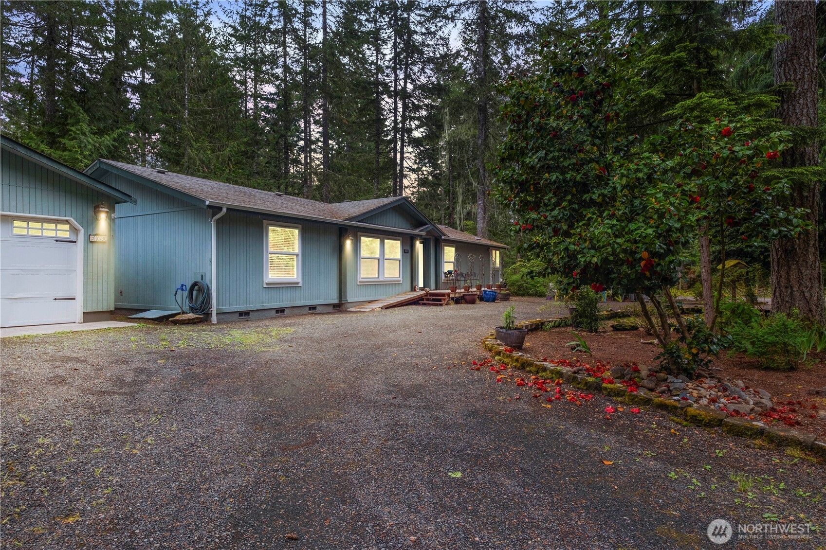 200 N Hamma Hamma Drive Property Photo 18