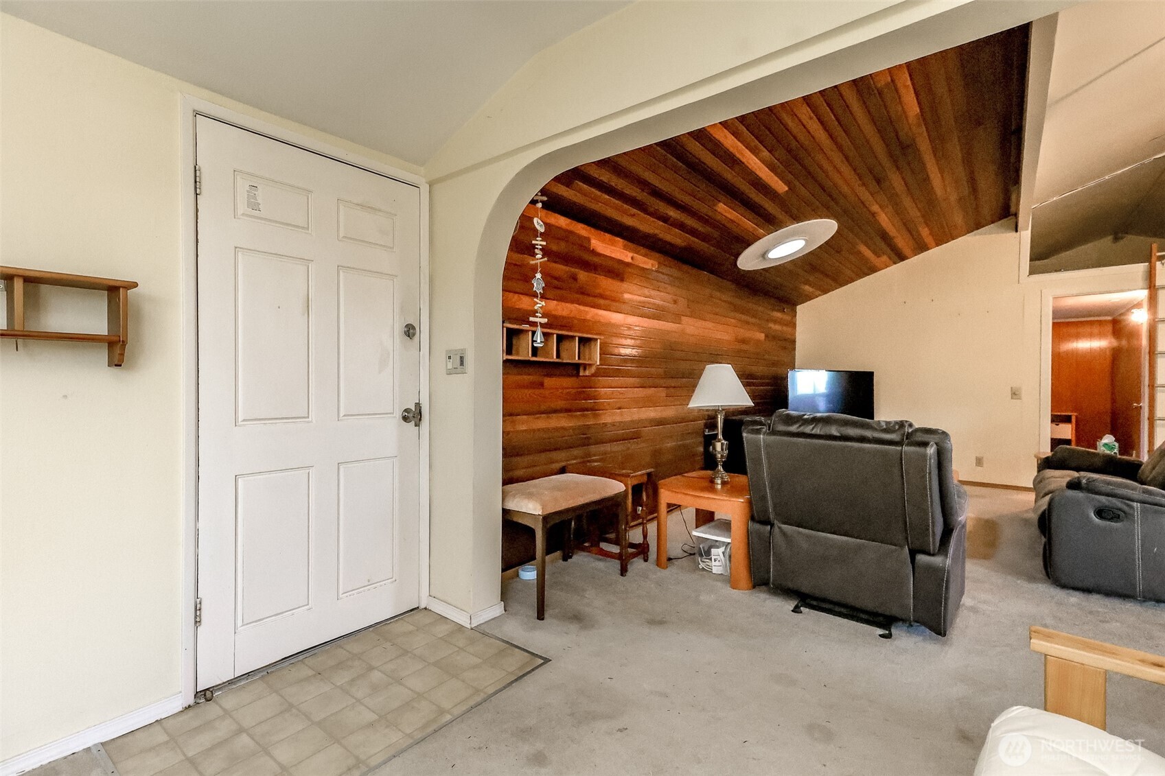 199 Wishkah Street Property Photo 3