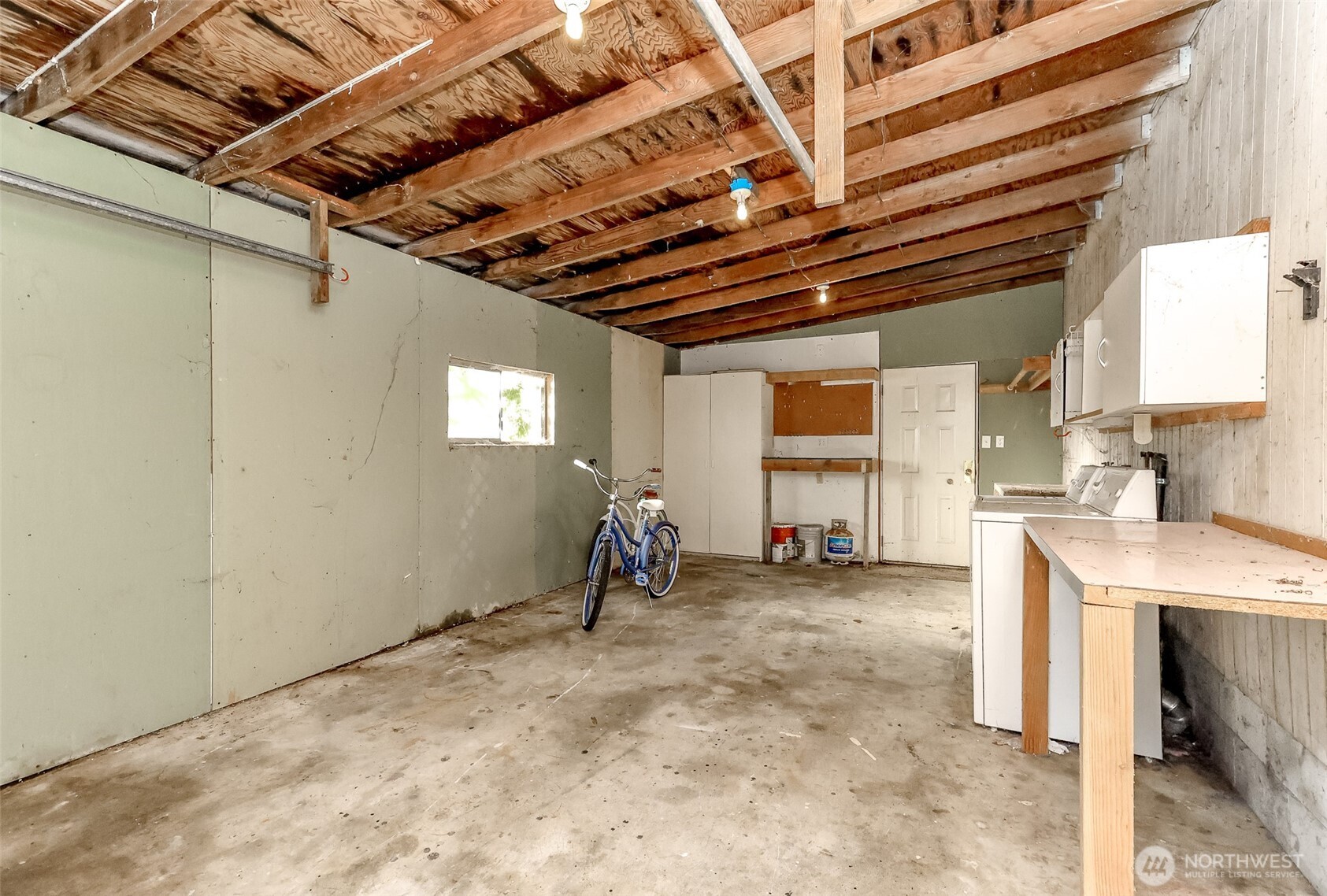 199 Wishkah Street Property Photo 16