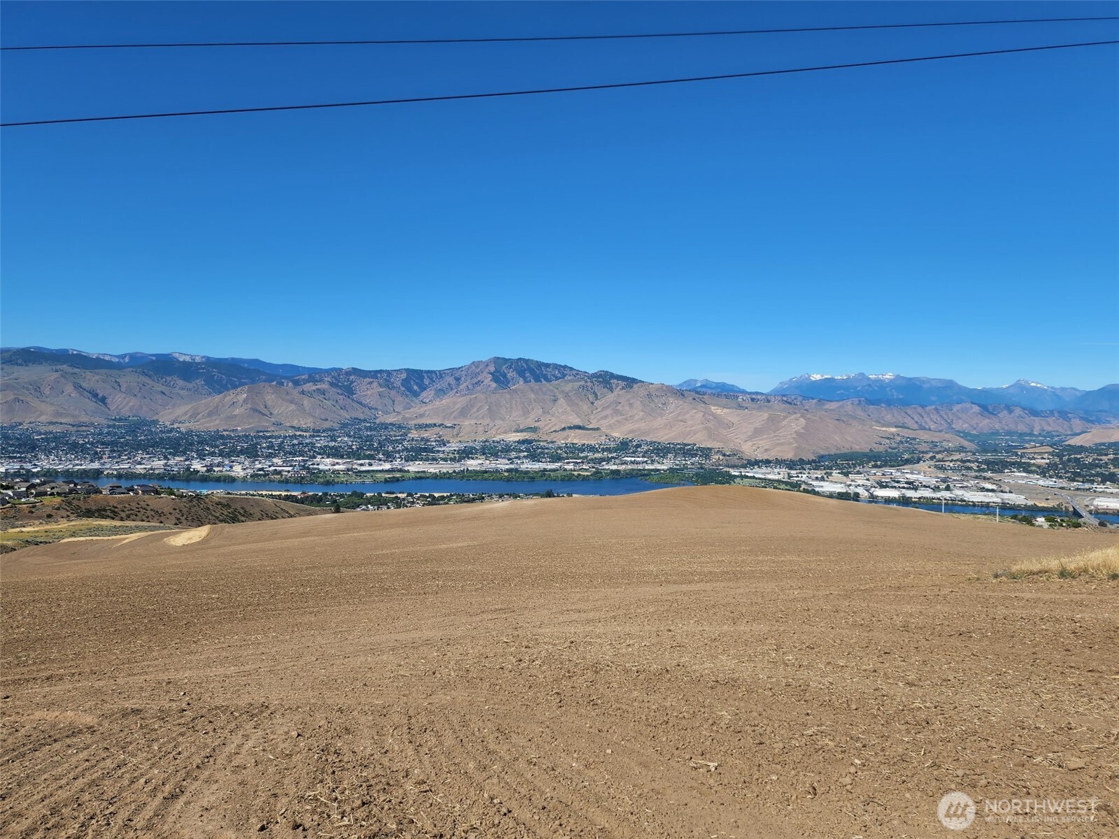 2025 Cougar Ridge Road Property Photo 7