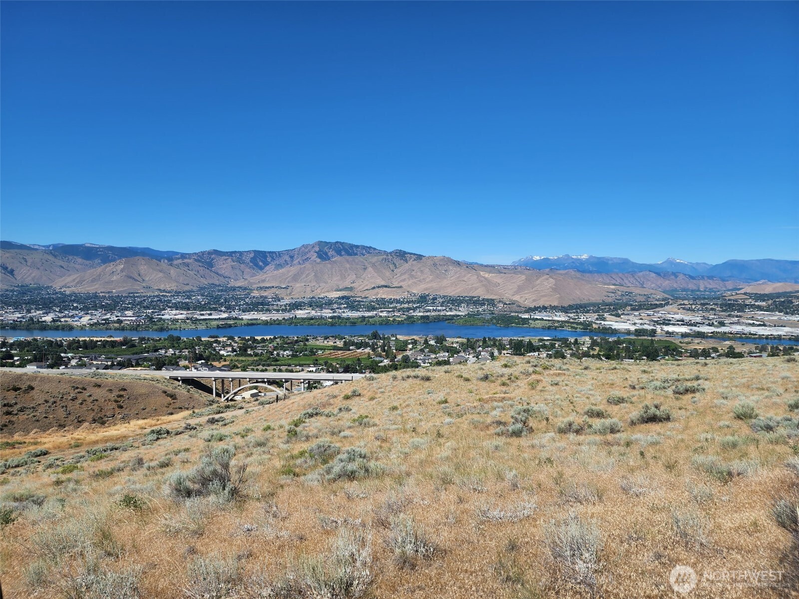 2025 Cougar Ridge Road Property Photo 10