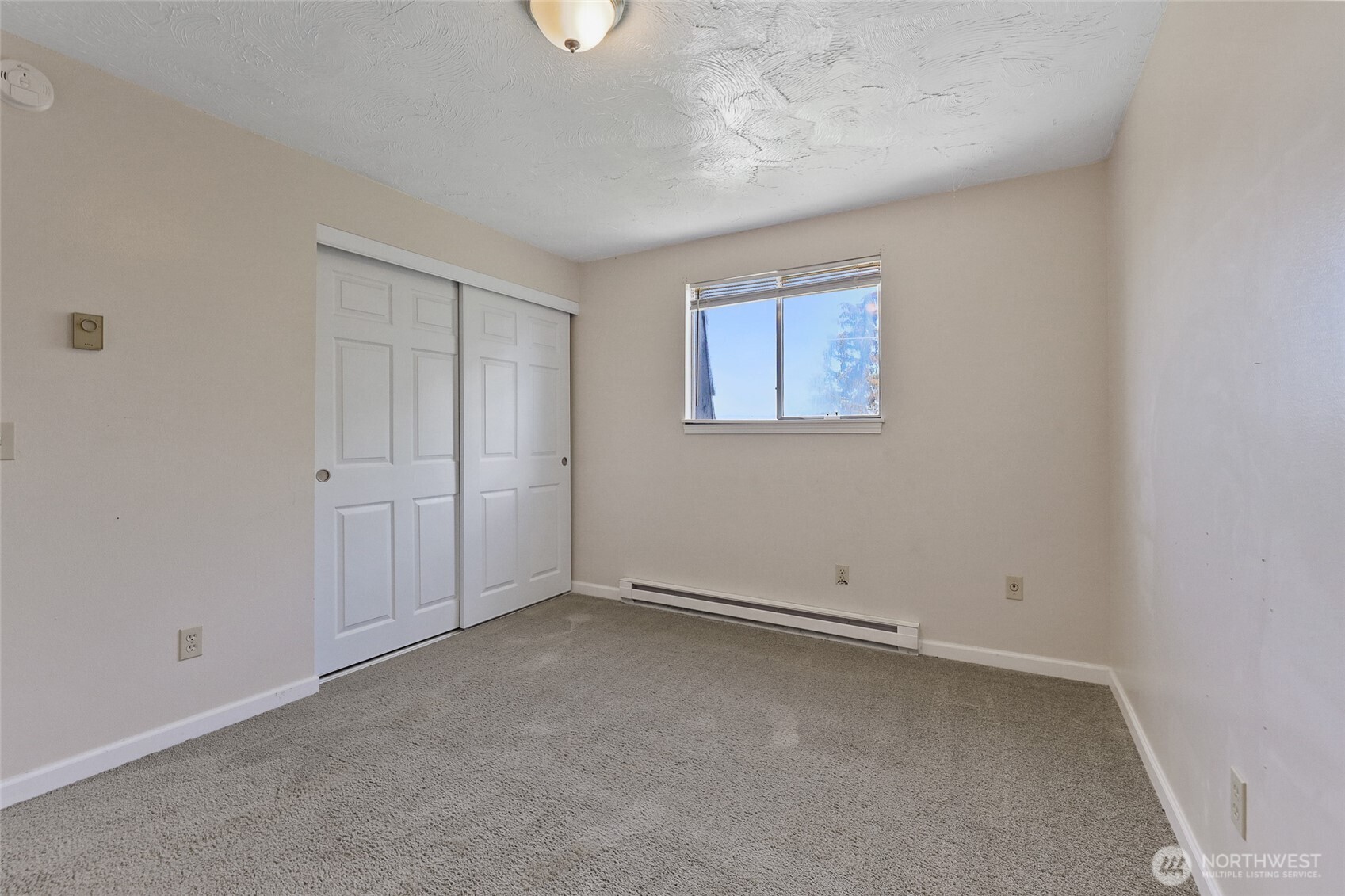 1719 N Willow Road Property Photo 14