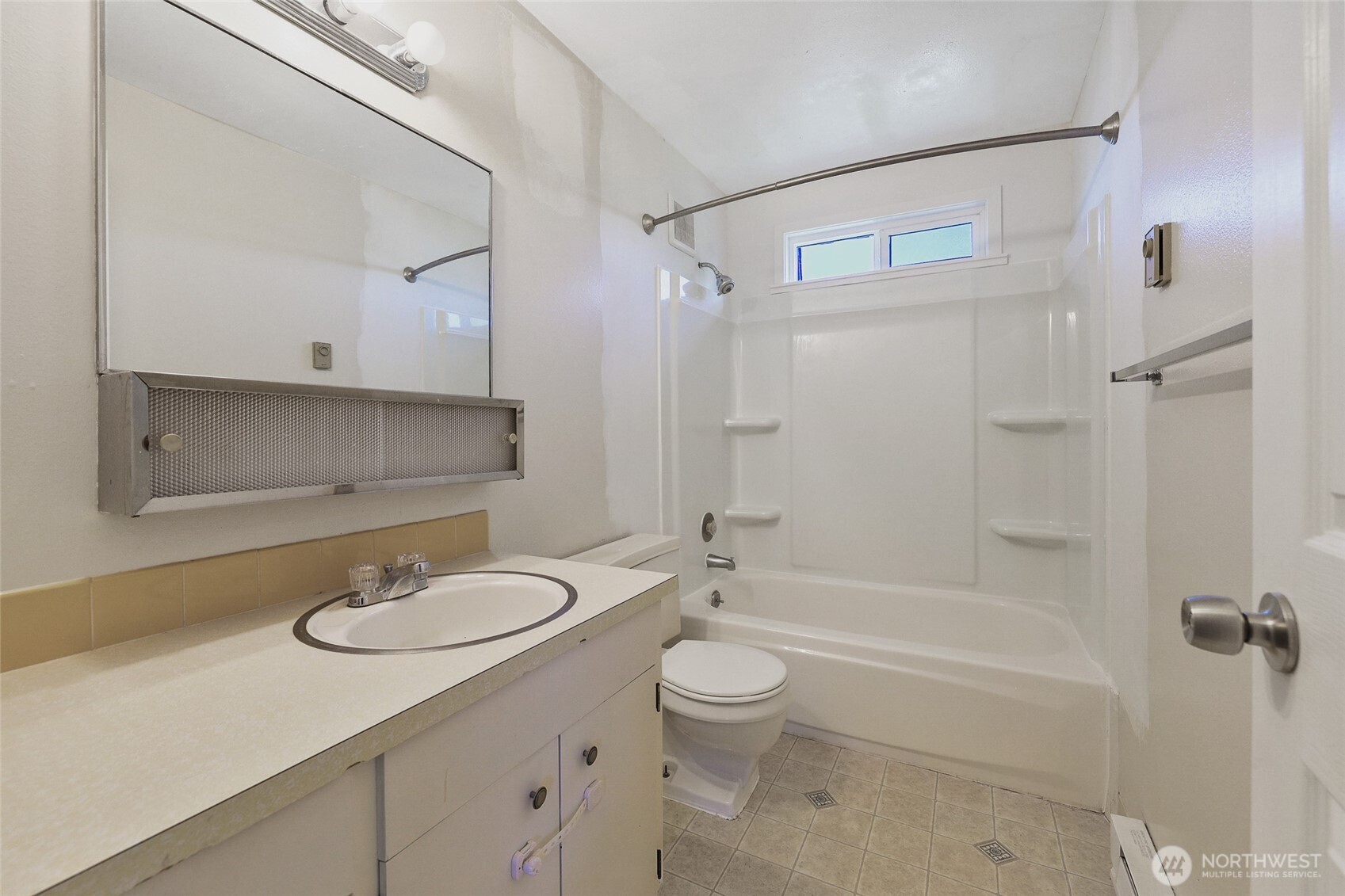 1719 N Willow Road Property Photo 15