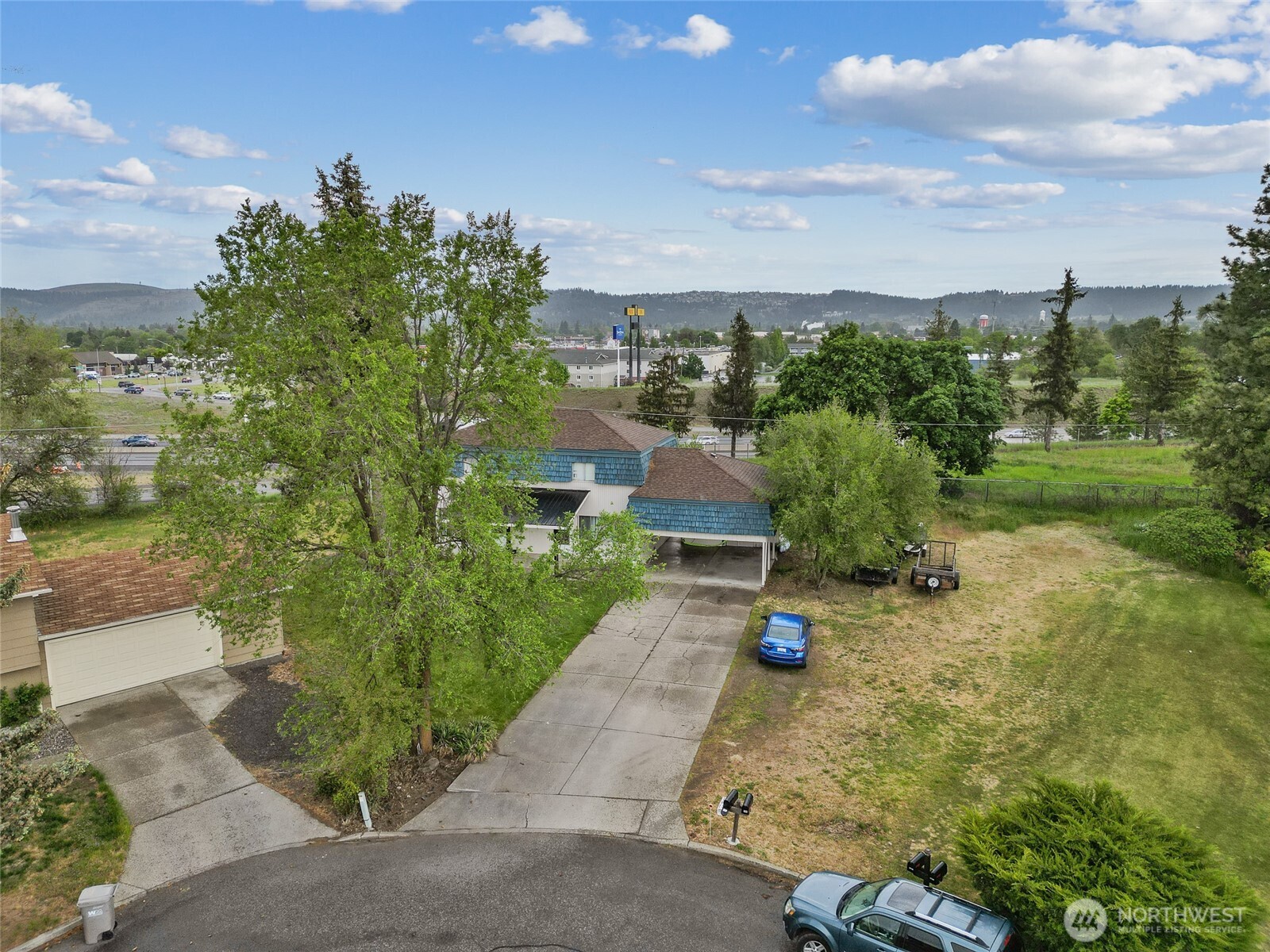 1719 N Willow Road Property Photo 23