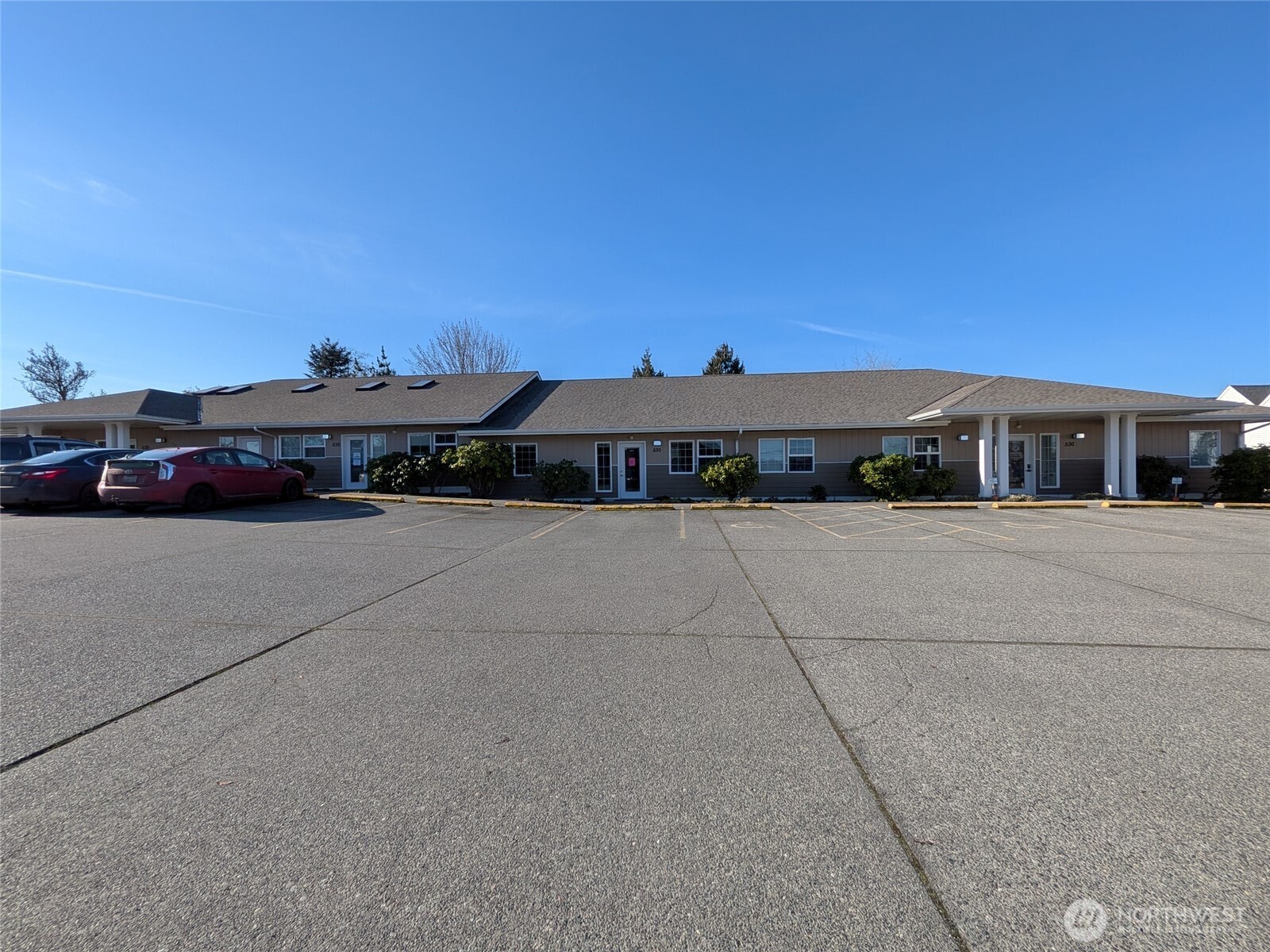 530 W Fir Street C Property Photo 7