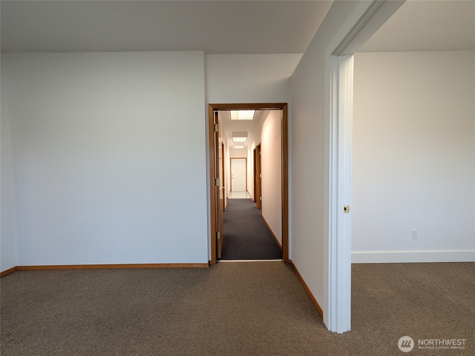 530 W Fir Street C Property Photo 11