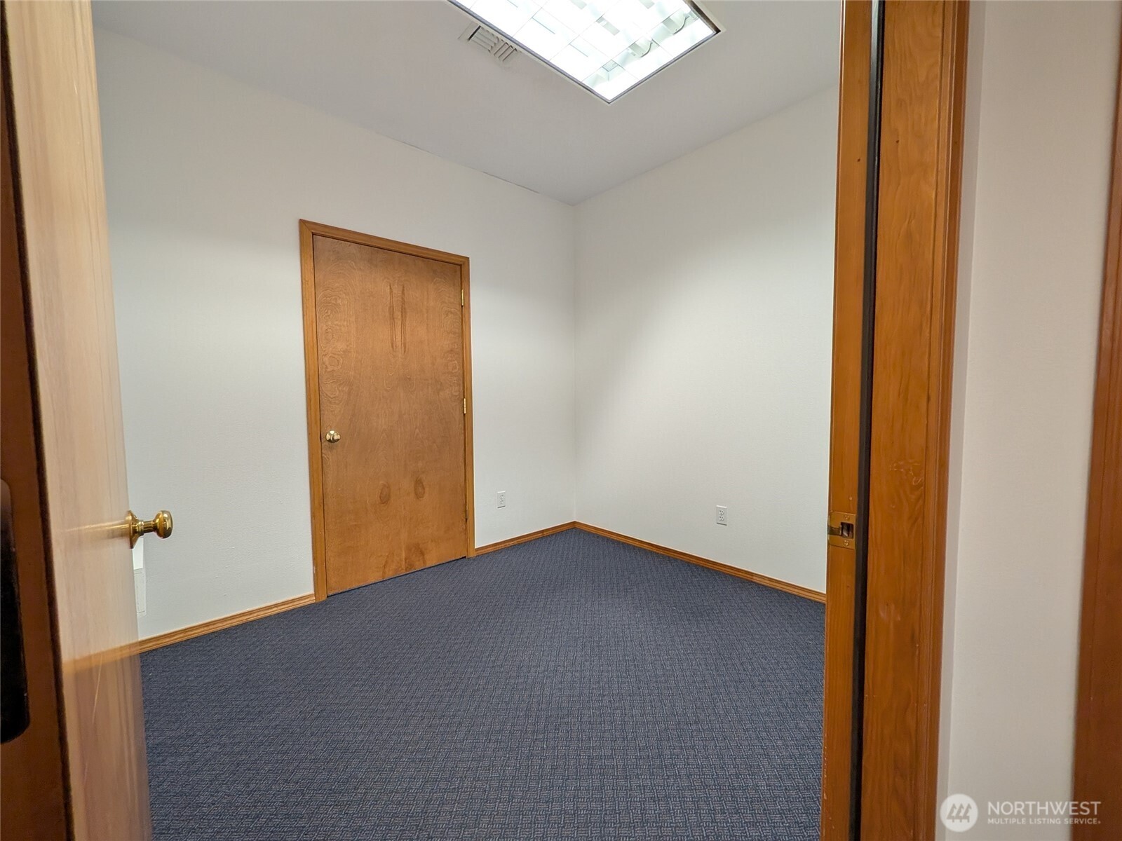 530 W Fir Street C Property Photo 14