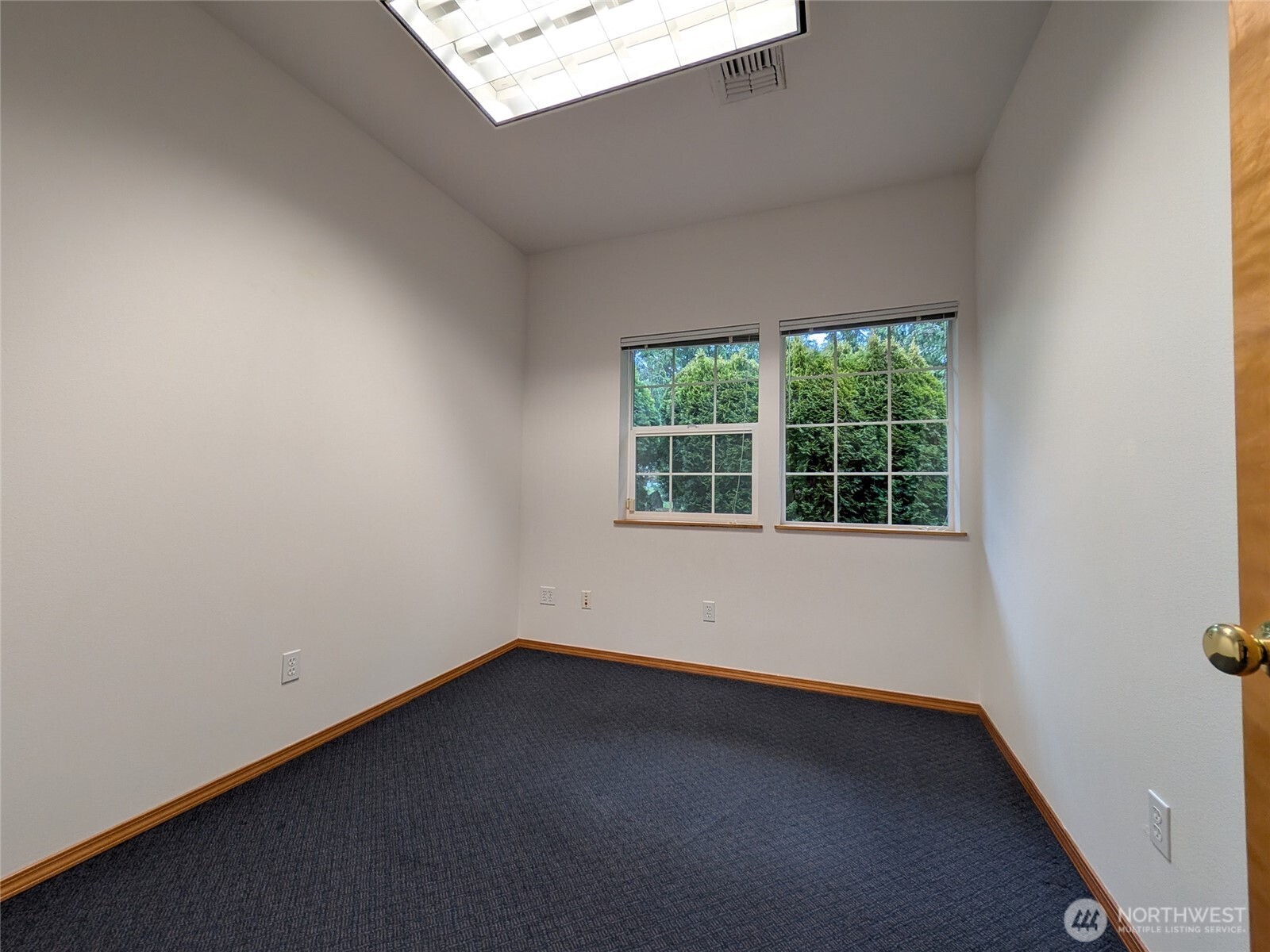 530 W Fir Street C Property Photo 16