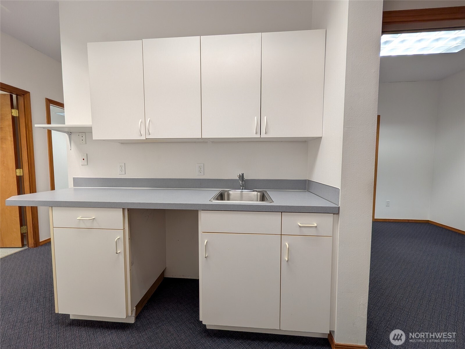 530 W Fir Street C Property Photo 17