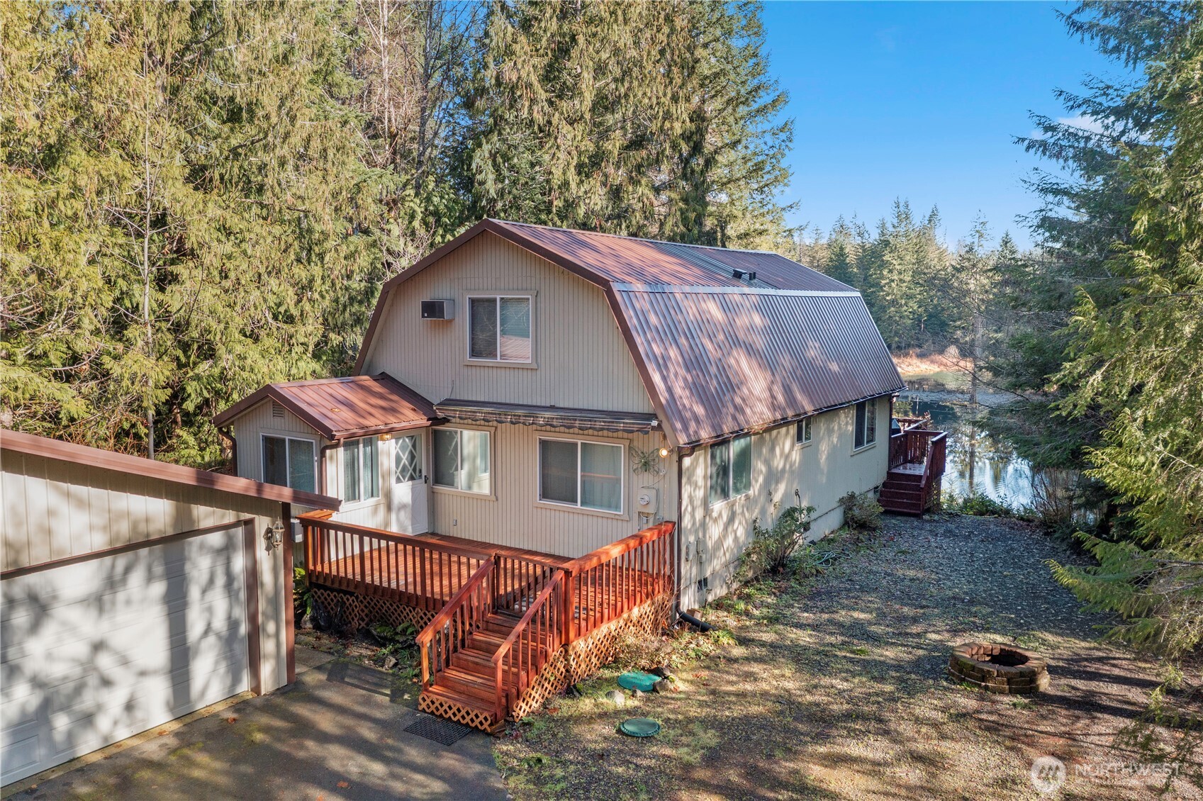 941 N Potlatch Drive Property Photo 2