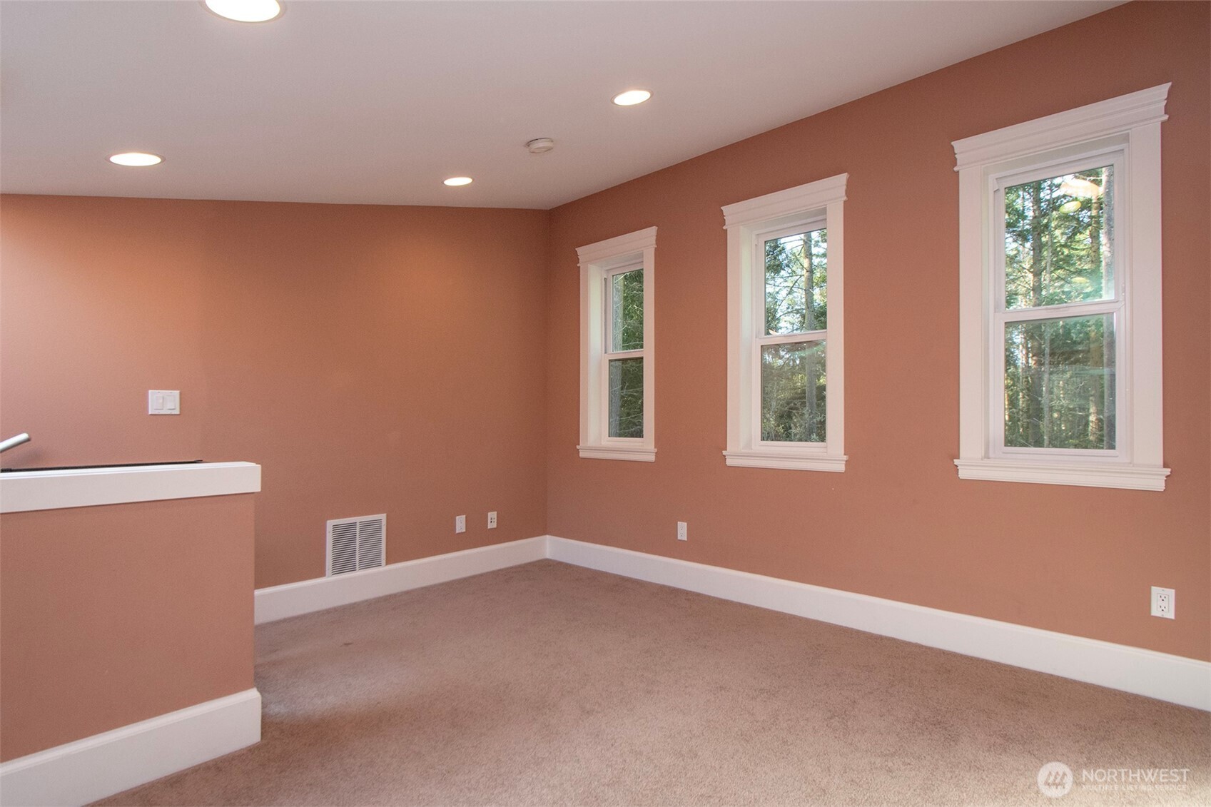 233 Raintree Lane Property Photo 27