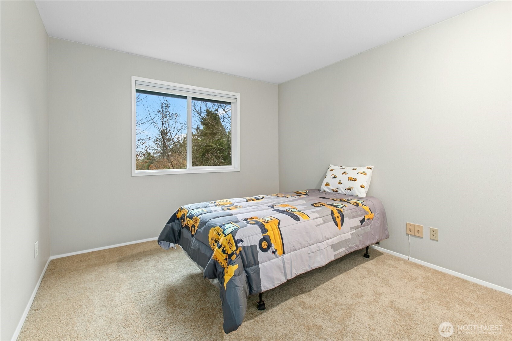 4310 209th Avenue Property Photo 20