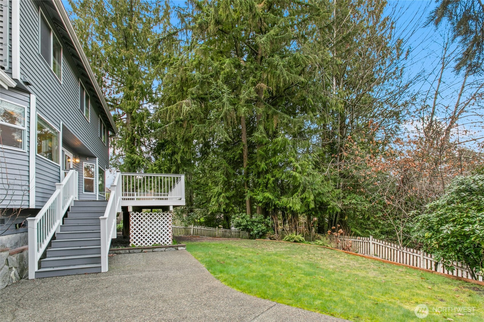 4310 209th Avenue Property Photo 27