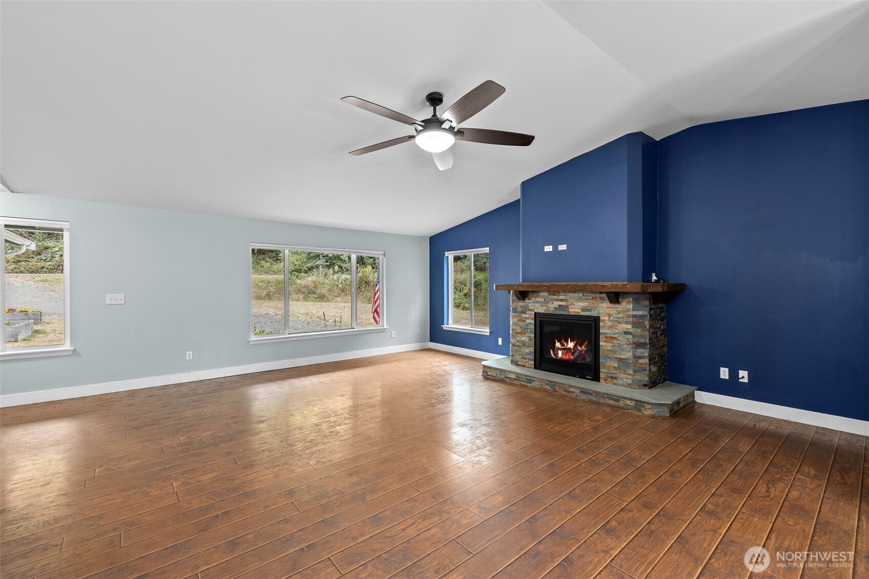 2461 Cantu Lane Property Photo 9