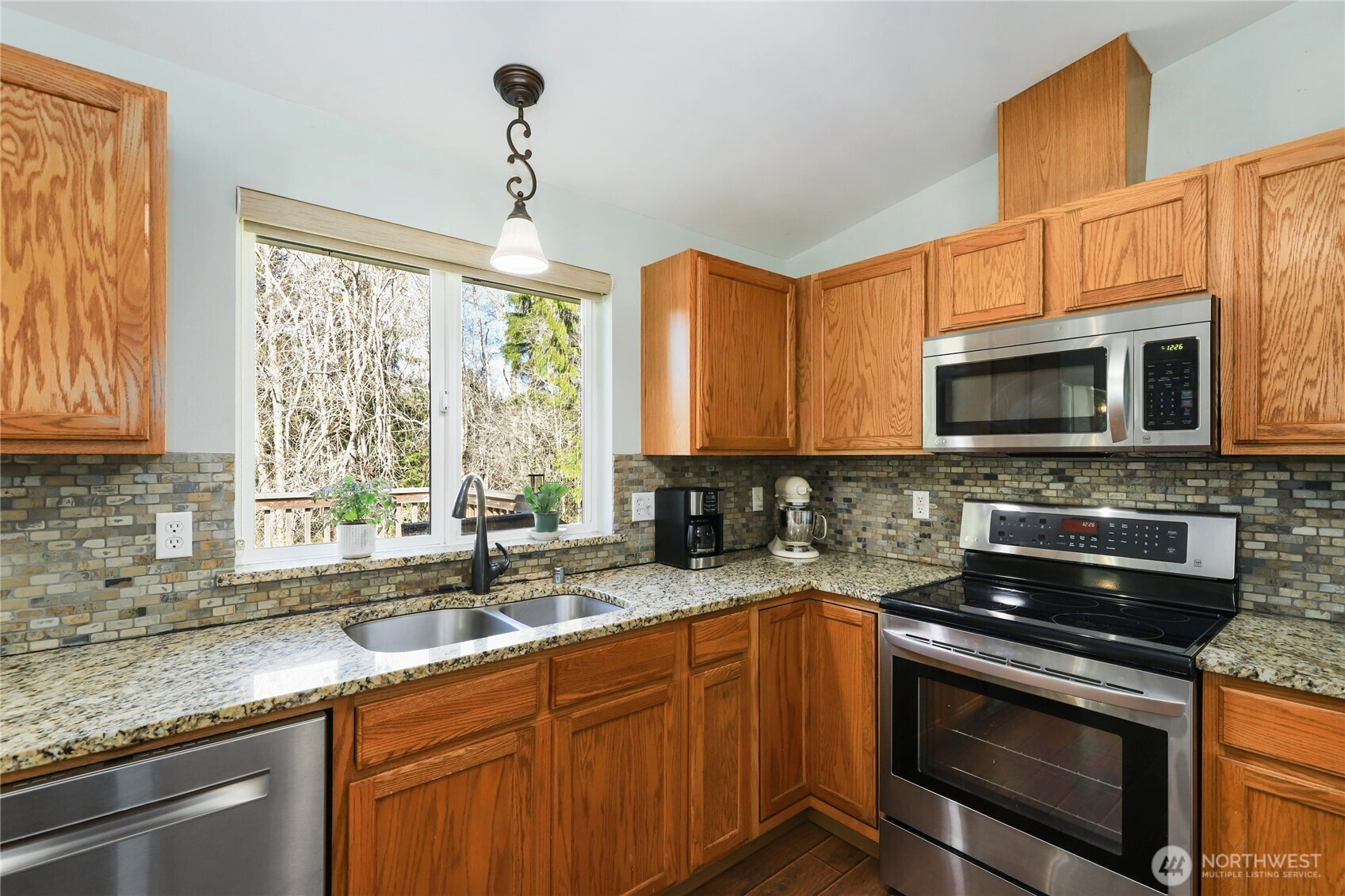 2461 Cantu Lane Property Photo 18