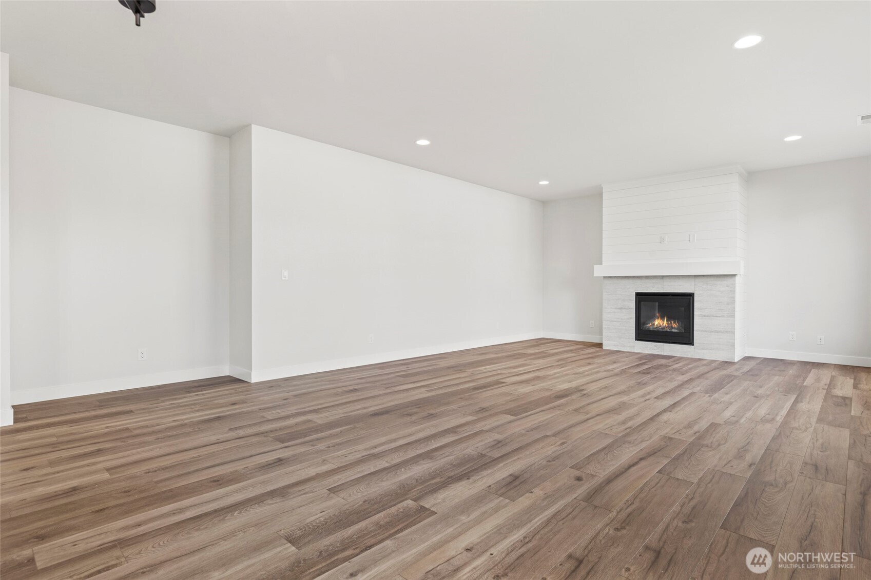 1573 Lockridge Loop Property Photo 11