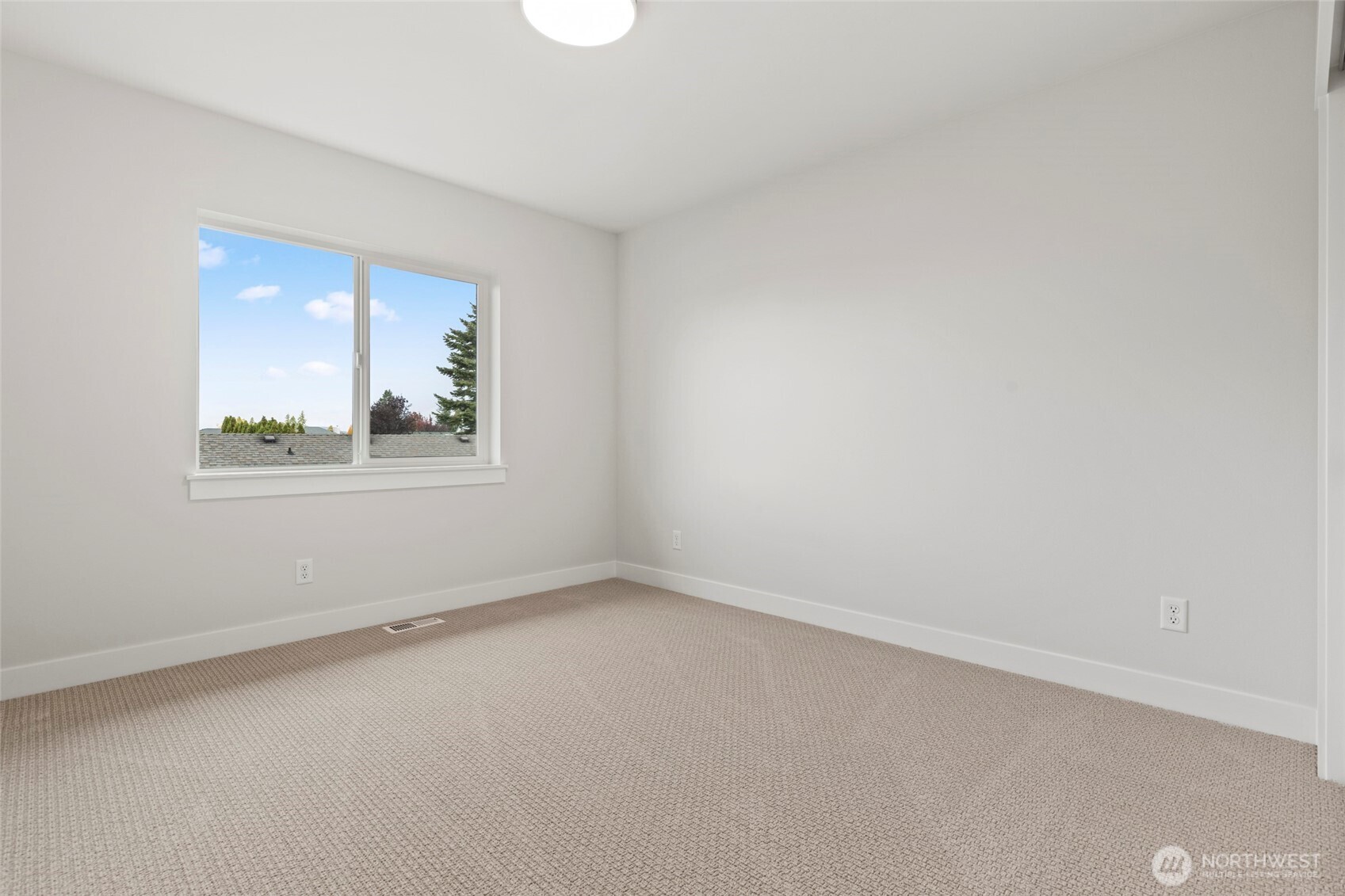 1573 Lockridge Loop Property Photo 31