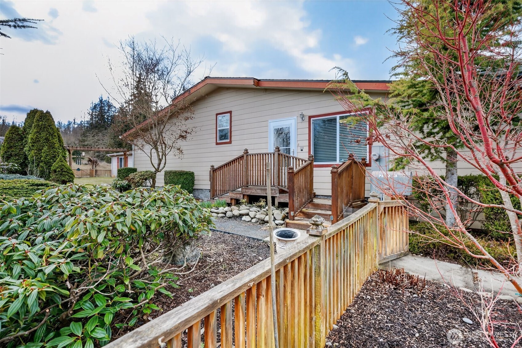402 Parrish Road Property Photo 1
