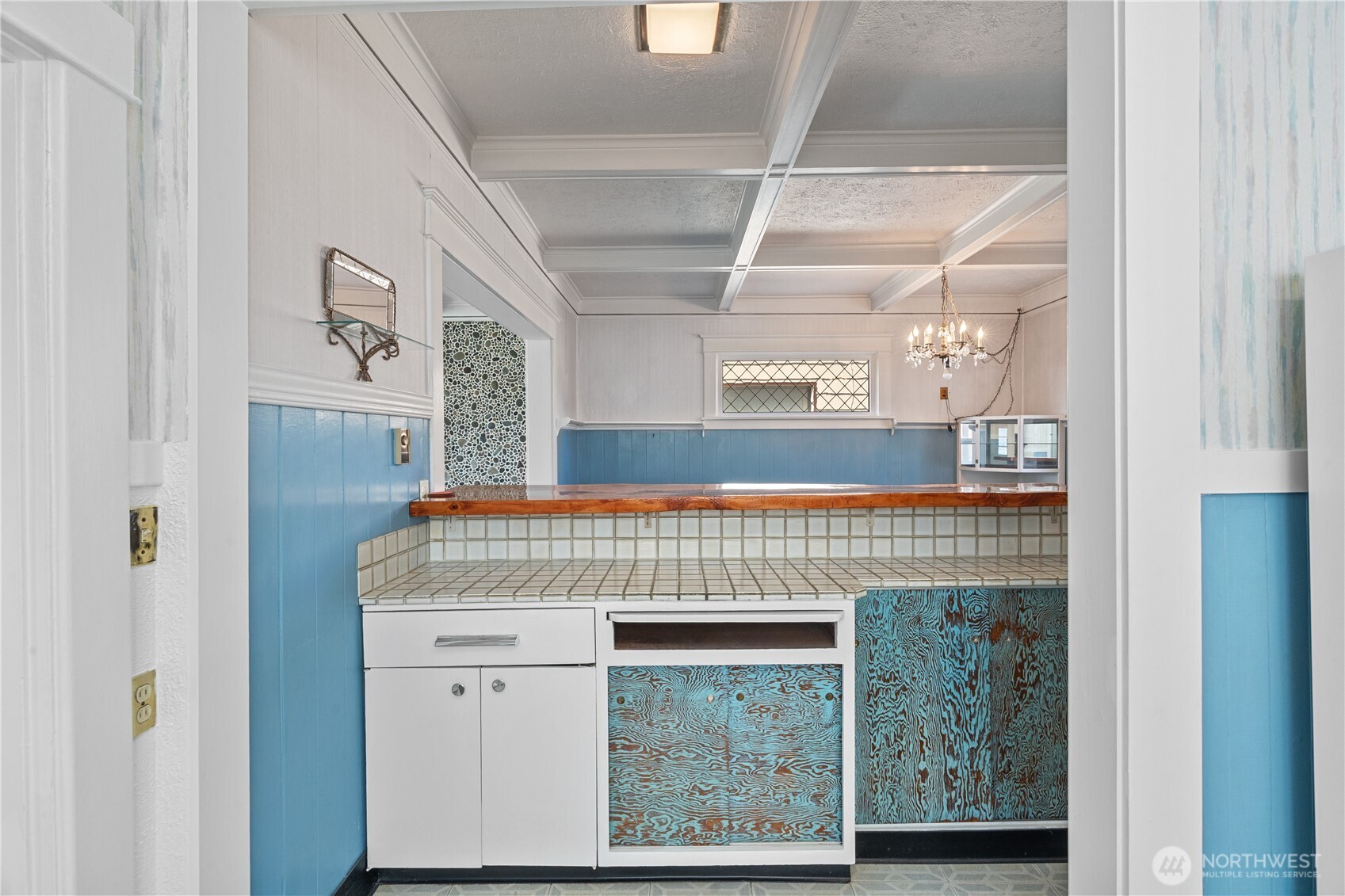 620 6th Street Property Photo 11