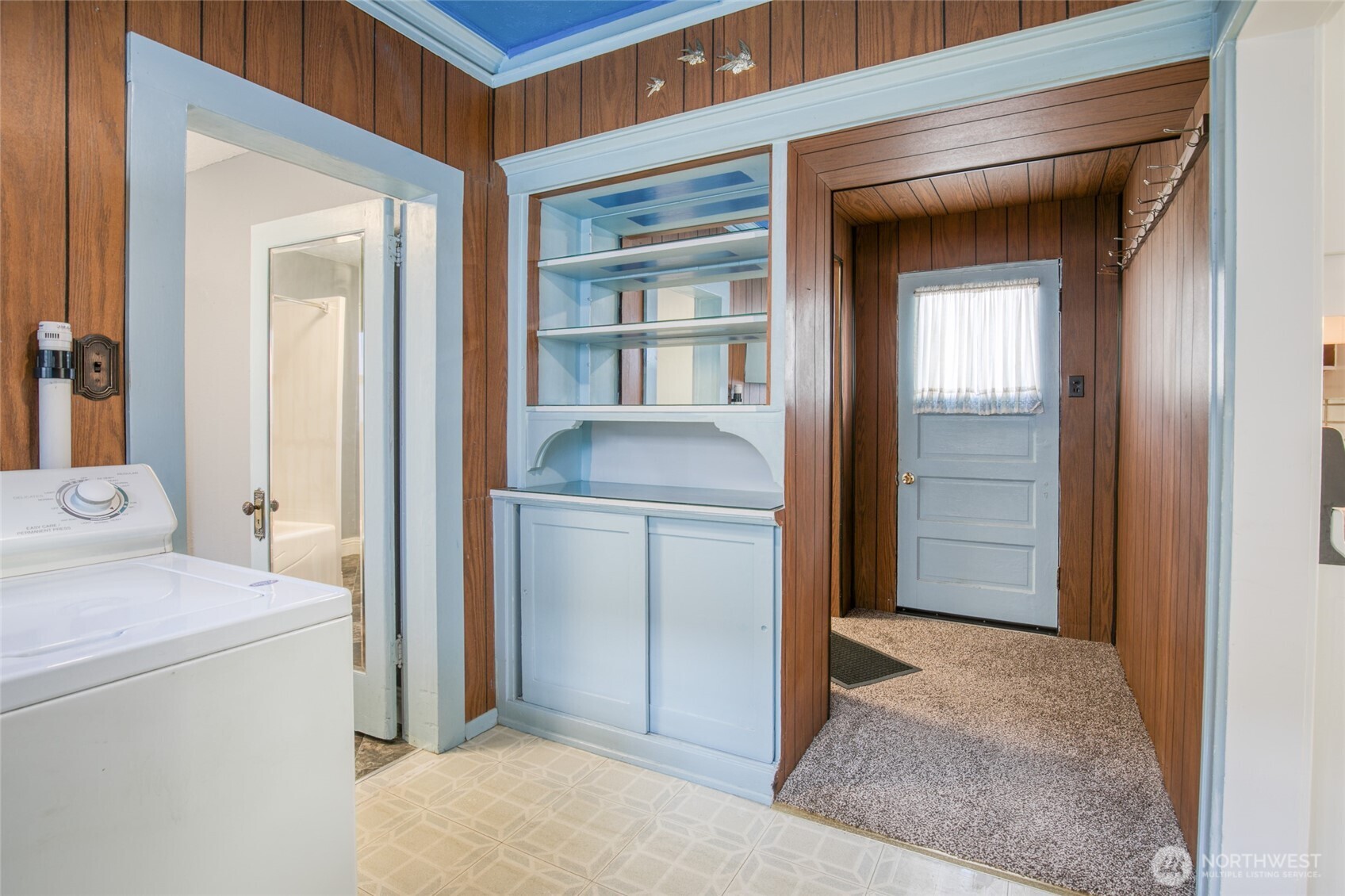 620 6th Street Property Photo 12