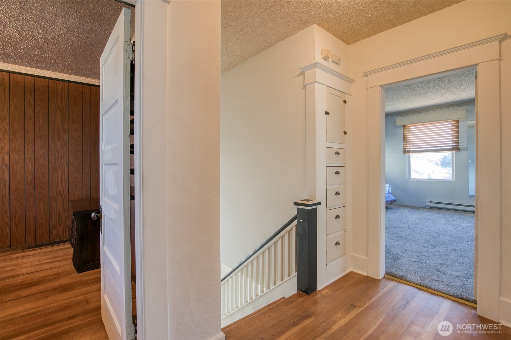 620 6th Street Property Photo 15
