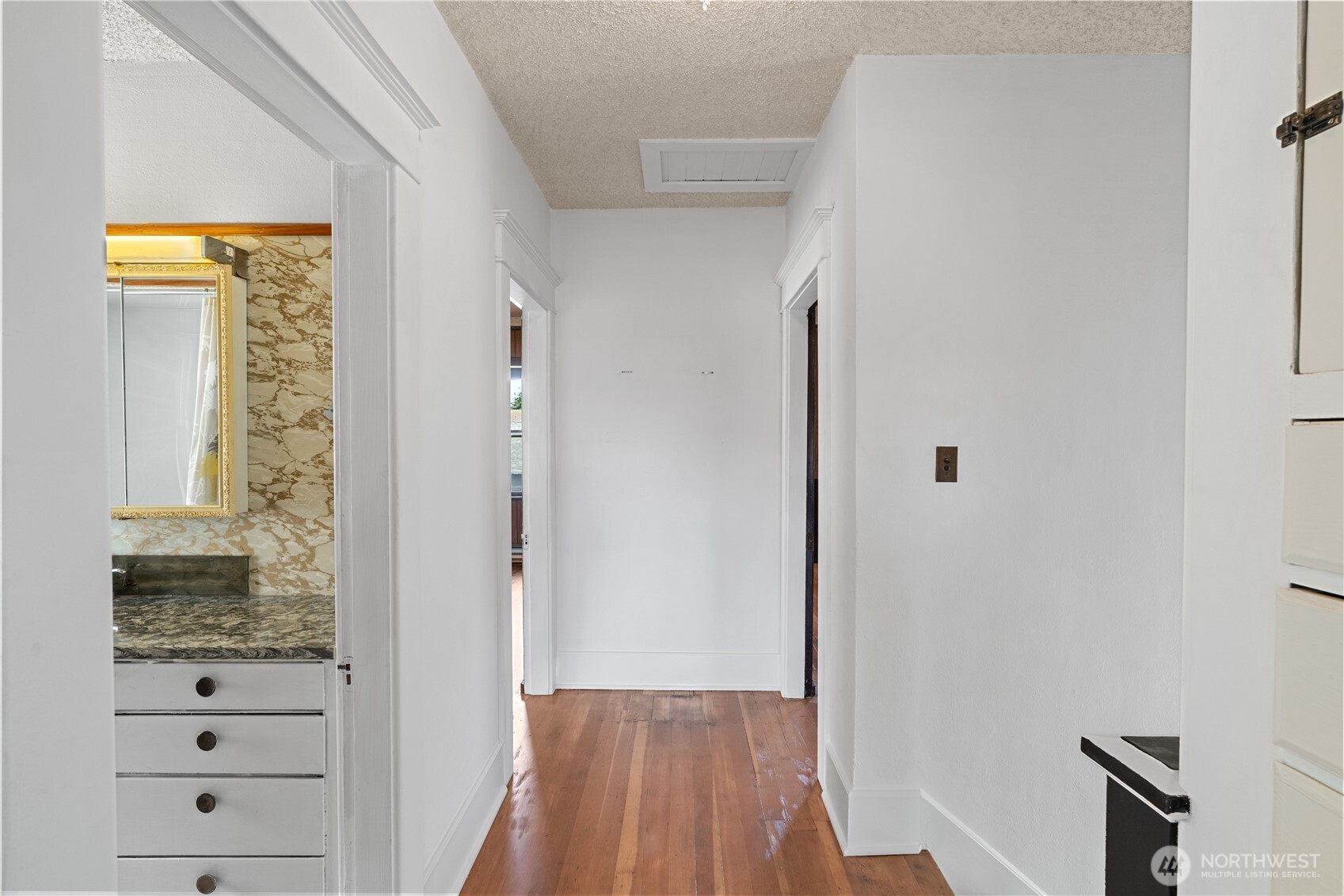 620 6th Street Property Photo 26