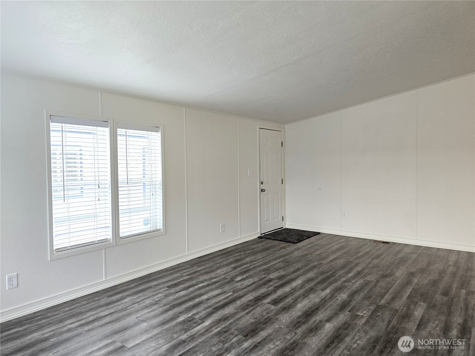 151 Nix Lane Property Photo 9
